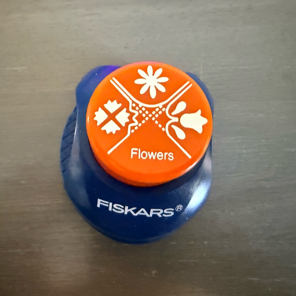 Fiskars Blue and Orange Flower Punch